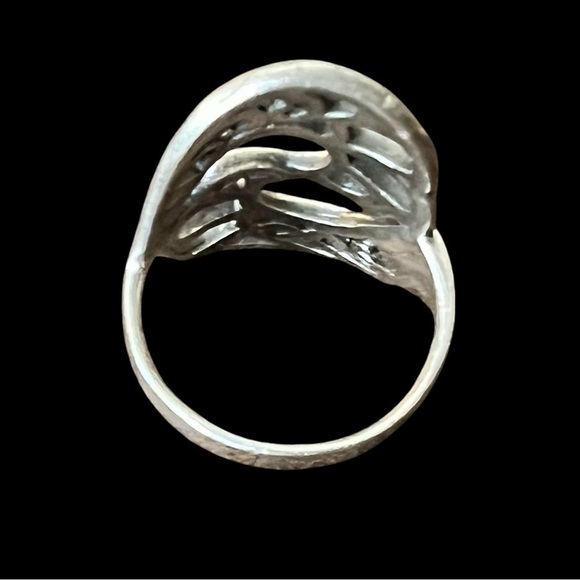 Sterling Silver Open Filigree Hand Crafted Ring Size 8.5 6grams - Picture 6 of 7